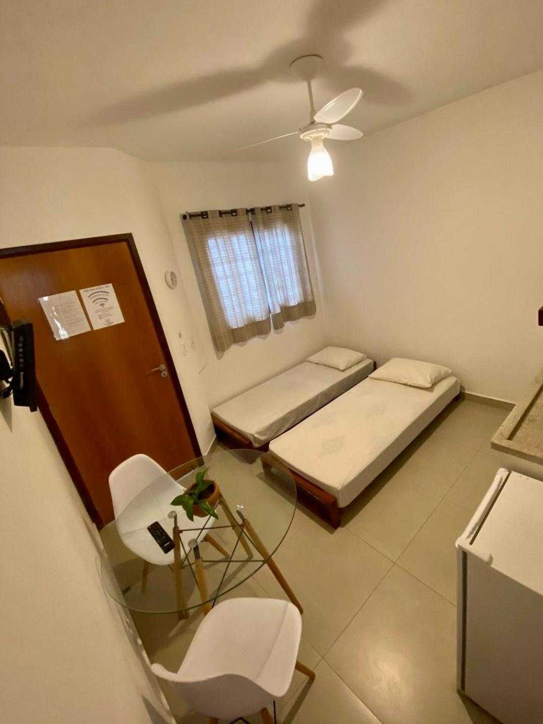 Vila Lorenzi & Apartamentos ウバトゥバ エクステリア 写真